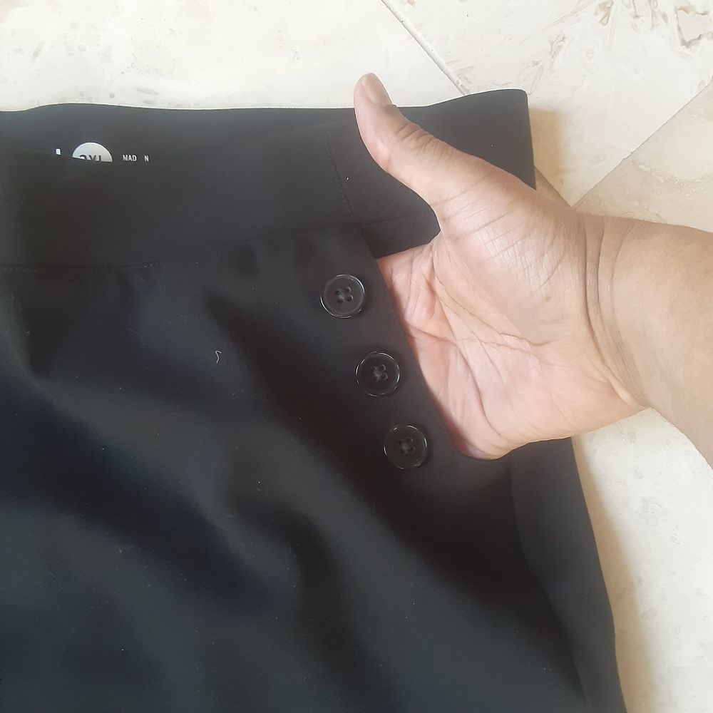 Betabrand Sailor Style Yoga Dress Pants, Two Front Pockets, Nearly New Condition - Picture 4 of 8
